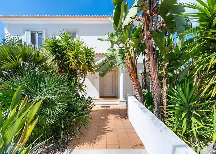 Captivating 600m To Vau