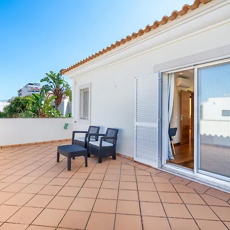 Вілла Captivating 600m To Vau *